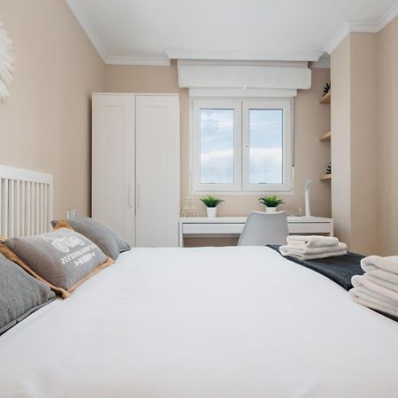 In The Historic Center Of Malaga, Very Close To The Beach And The Ave Train Station, With Private Parking Dış mekan fotoğraf