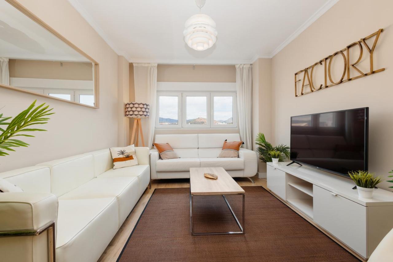 In The Historic Center Of Malaga, Very Close To The Beach And The Ave Train Station, With Private Parking Dış mekan fotoğraf
