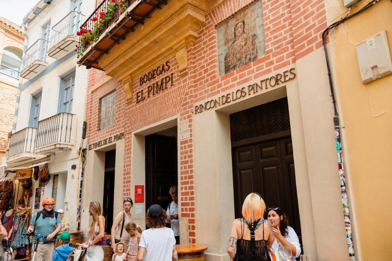 In The Historic Center Of Malaga, Very Close To The Beach And The Ave Train Station, With Private Parking Dış mekan fotoğraf