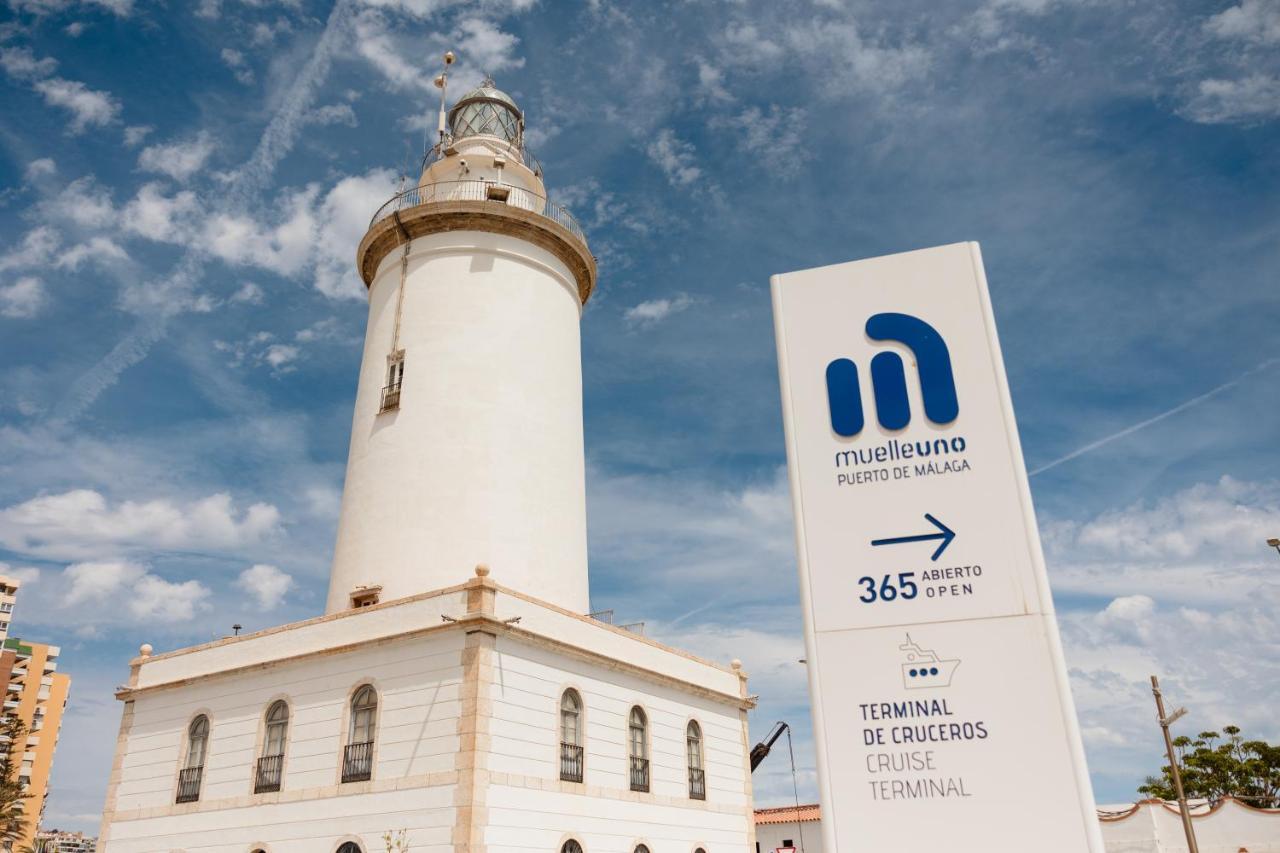 In The Historic Center Of Malaga, Very Close To The Beach And The Ave Train Station, With Private Parking Dış mekan fotoğraf